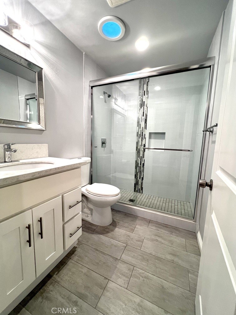 6628 N Golden West Property Photo 11
