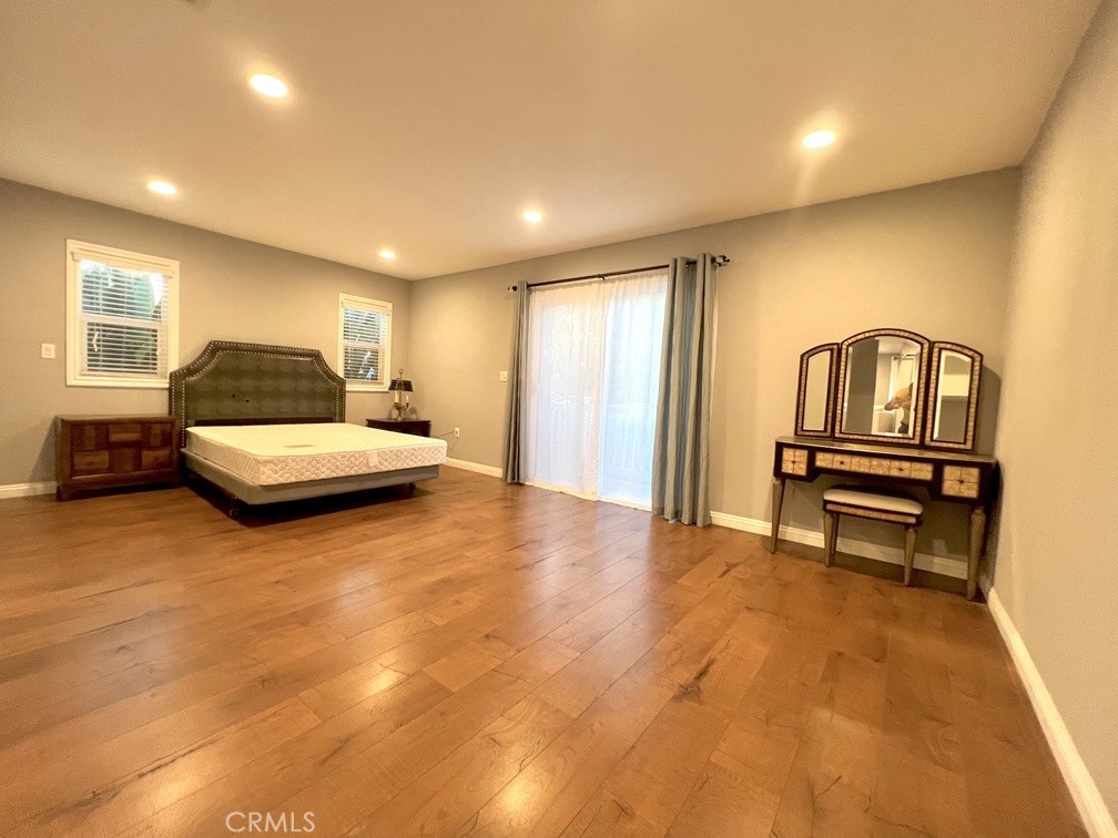 6628 N Golden West Property Photo 16