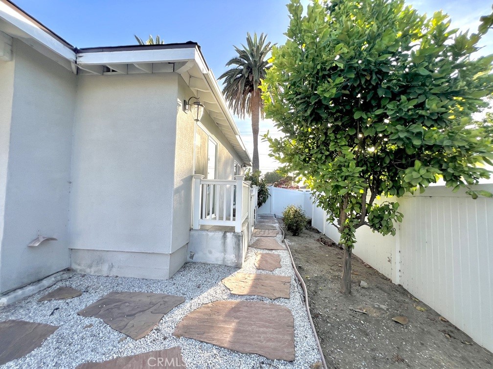 6628 N Golden West Property Photo 25