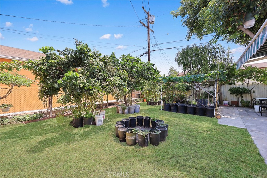 1300 South Date Avenue Property Photo 30