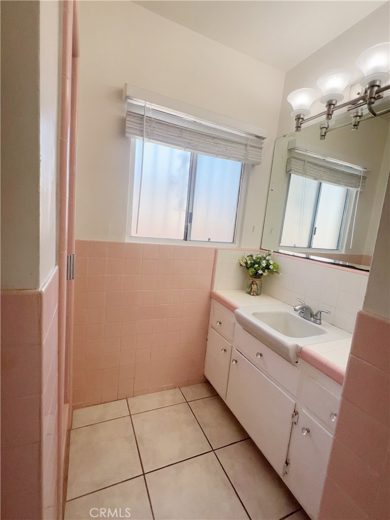 9039 Steele St Property Photo 9