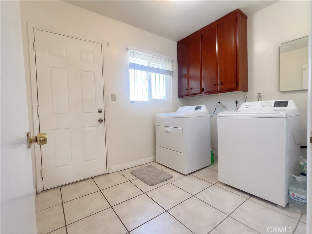 9039 Steele St Property Photo 11