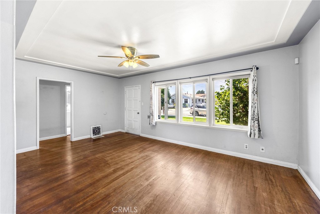 8432 Norwood Place Property Photo 3