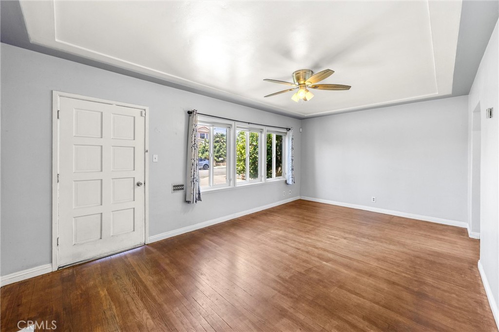 8432 Norwood Place Property Photo 4