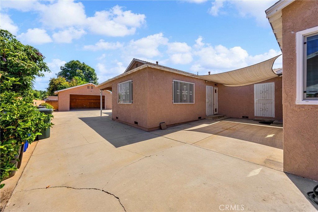 8432 Norwood Place Property Photo 15