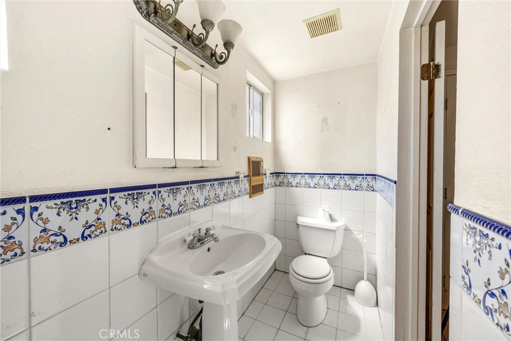 8432 Norwood Place Property Photo 28
