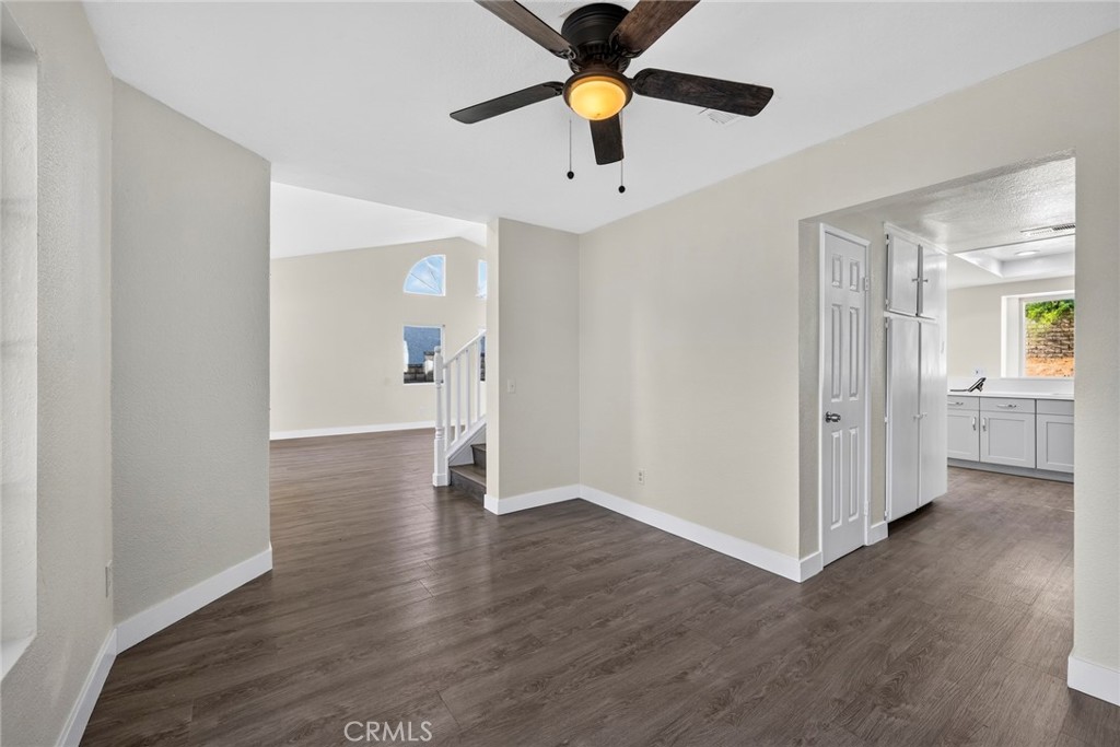 1552 Georgetown Property Photo 13