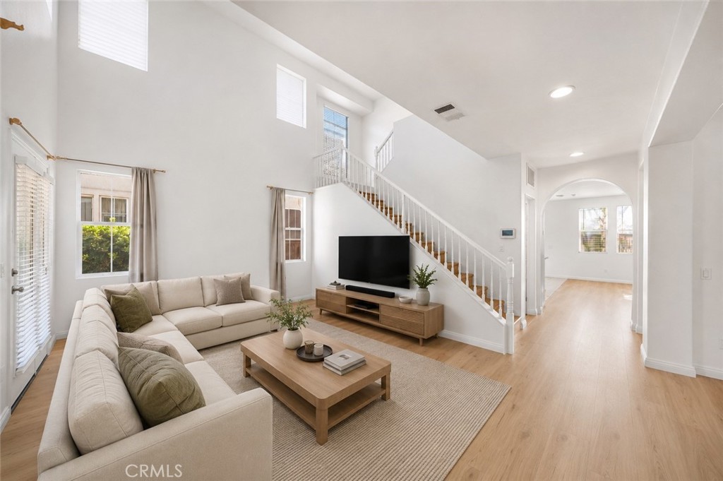34619 Chinaberry Property Photo 6
