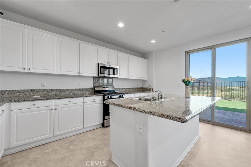 29109 Sunforest Property Photo 9