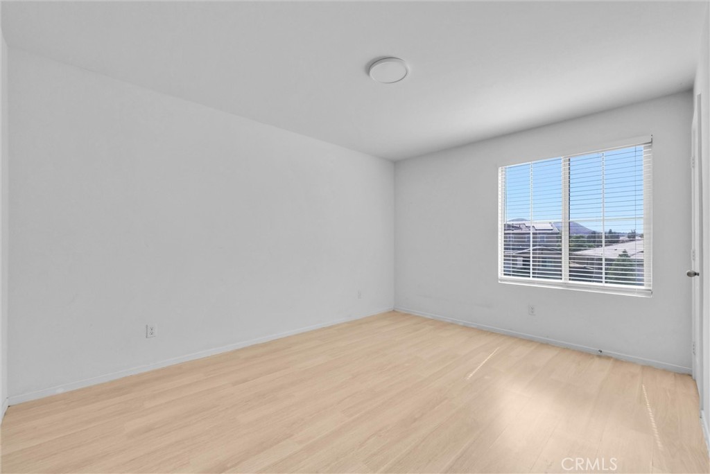 29109 Sunforest Property Photo 26