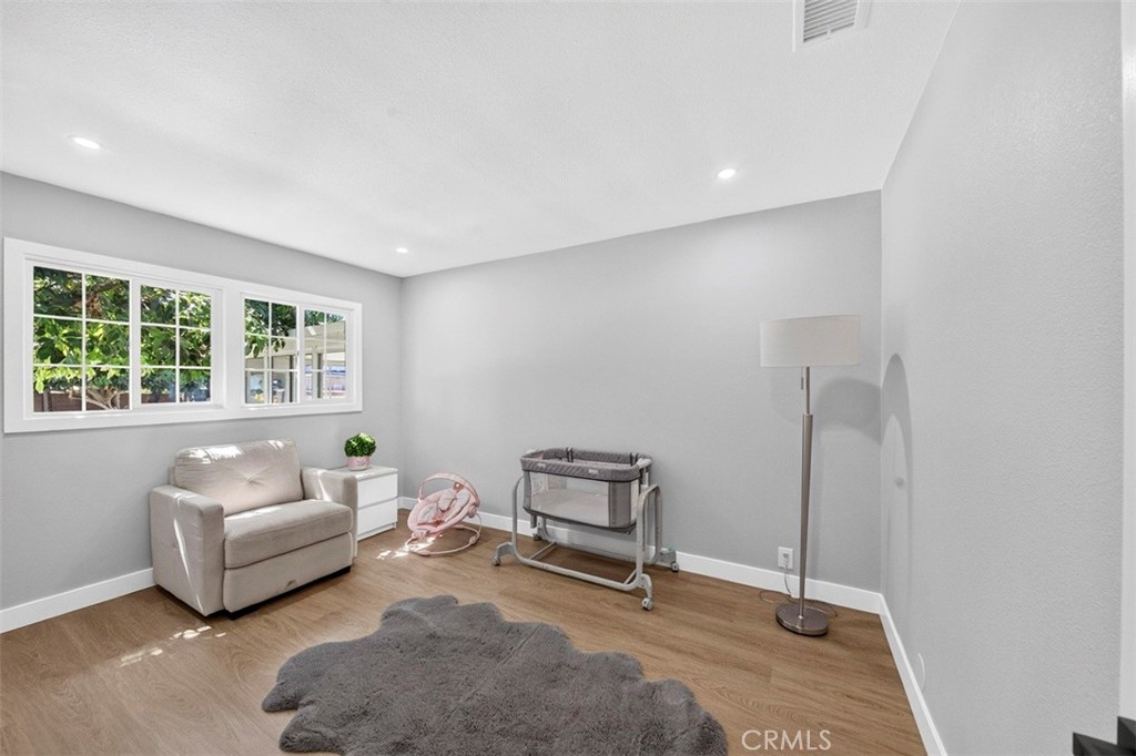 21117 Normandie Property Photo 14