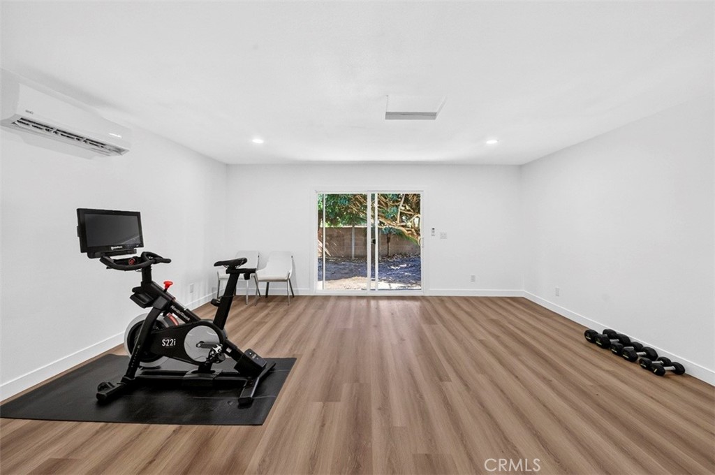 21117 Normandie Property Photo 20