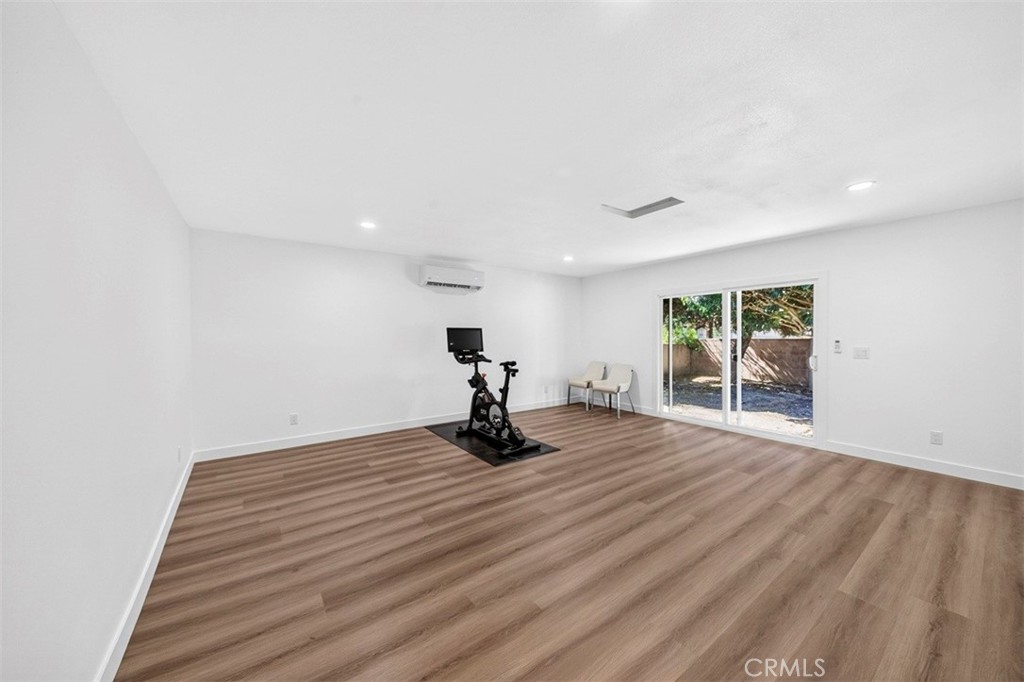 21117 Normandie Property Photo 21