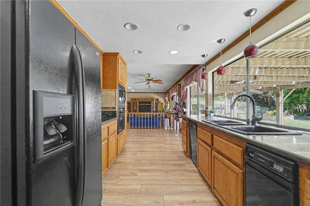 17532 Orlon Drive Property Photo 21