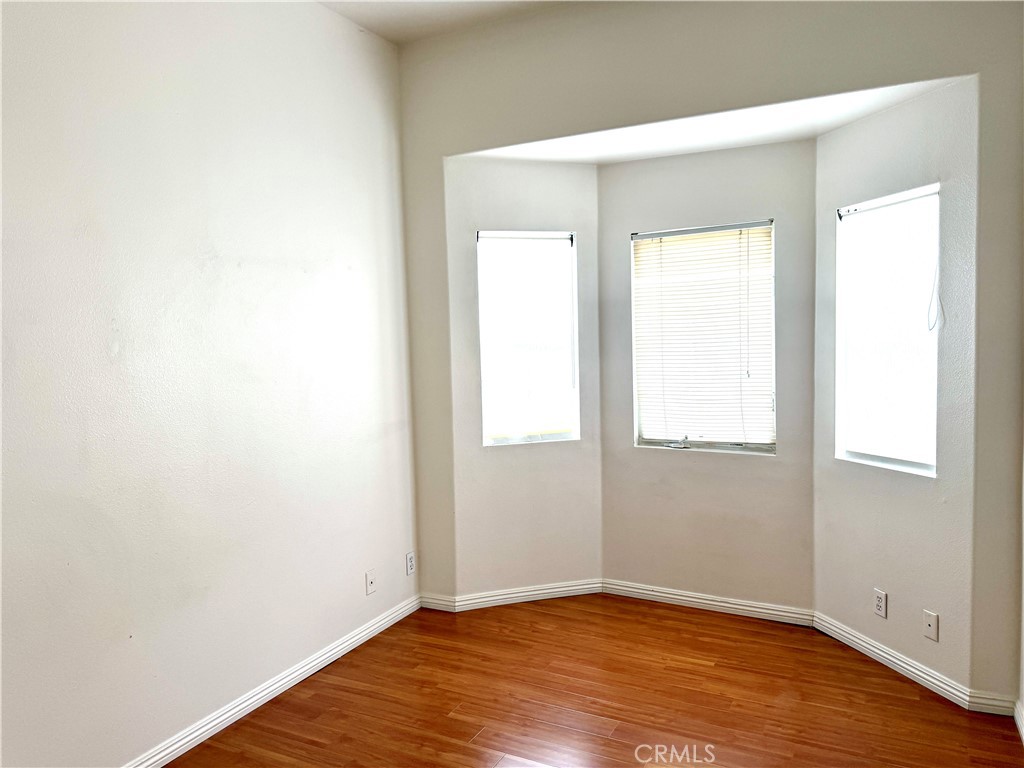 312 Genoa C Property Photo 10