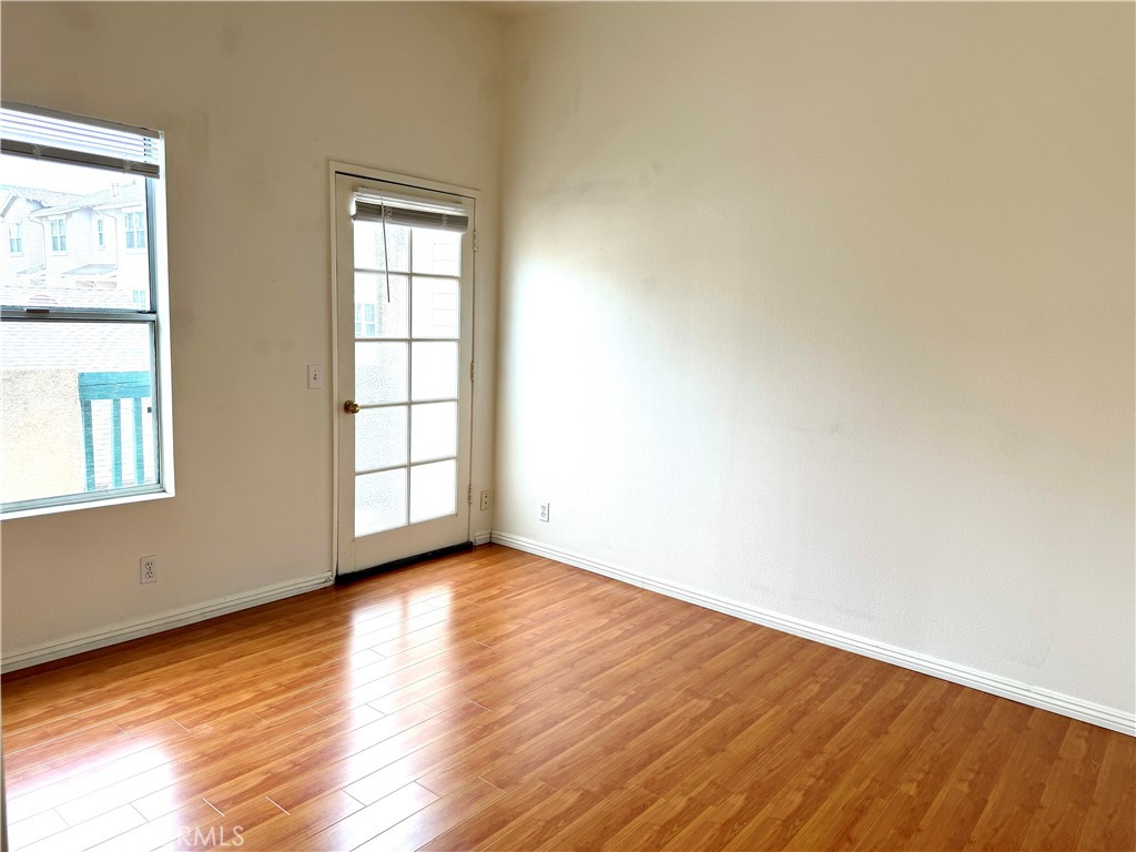 312 Genoa C Property Photo 15