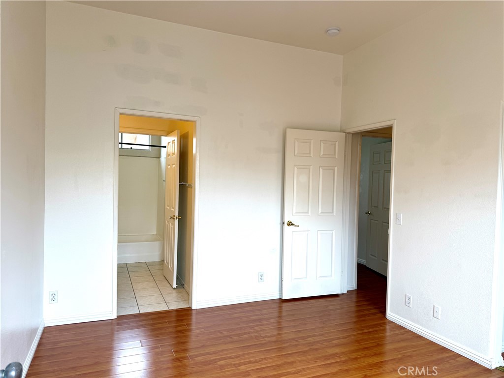 312 Genoa C Property Photo 18