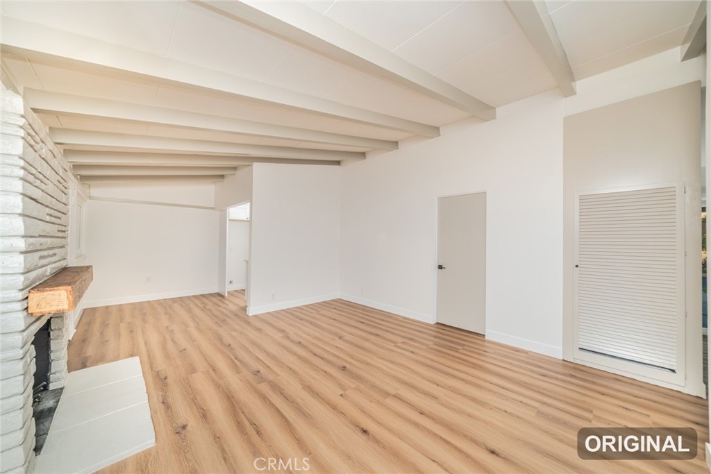 2327 W Sherway Street Property Photo 8