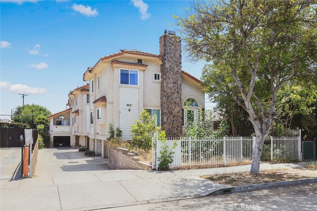 704 S Electric Property Photo 1