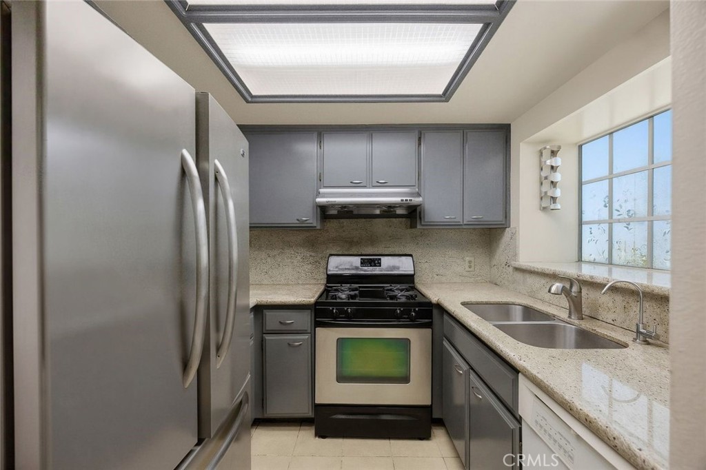 704 S Electric Property Photo 8