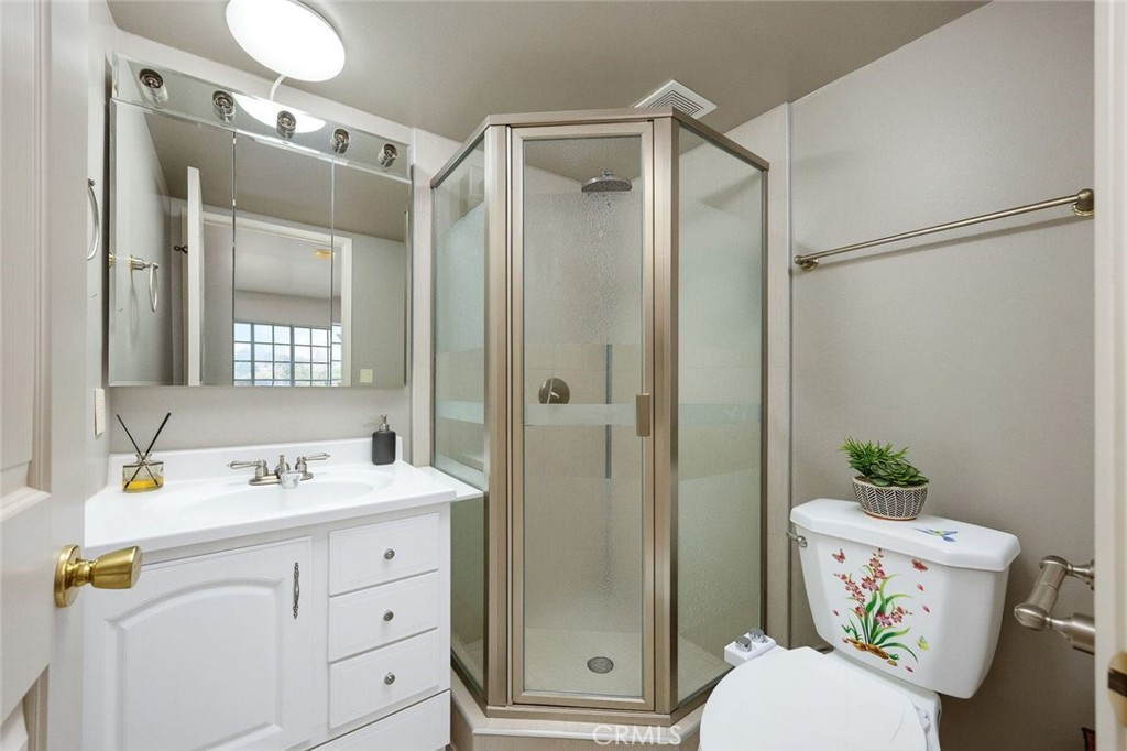 704 S Electric Property Photo 13