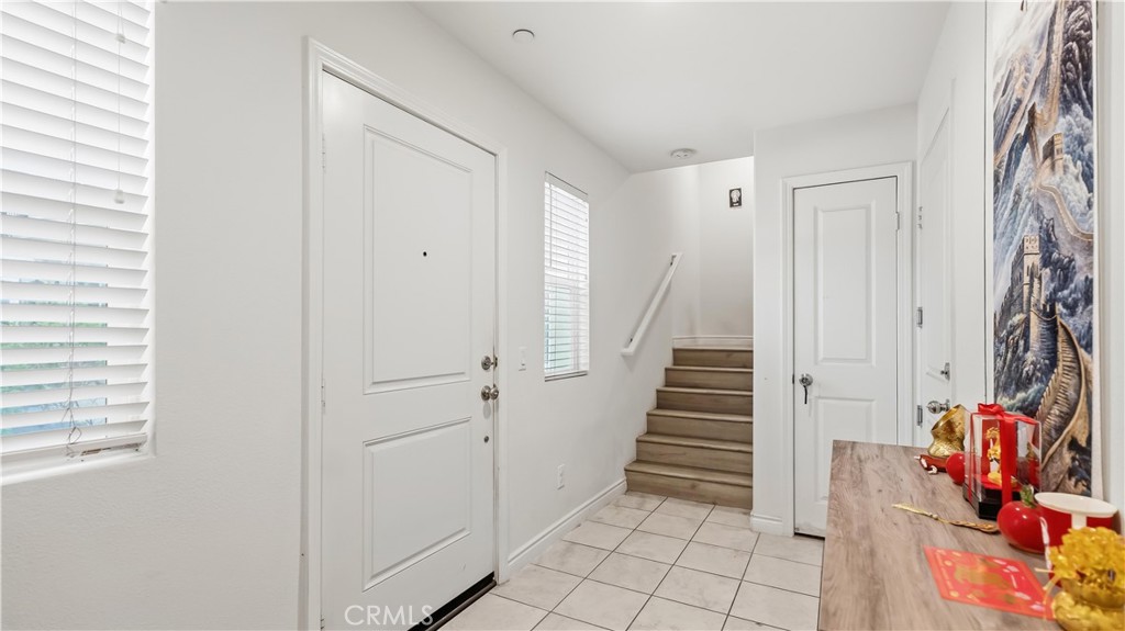 3383 Lynd Property Photo 3