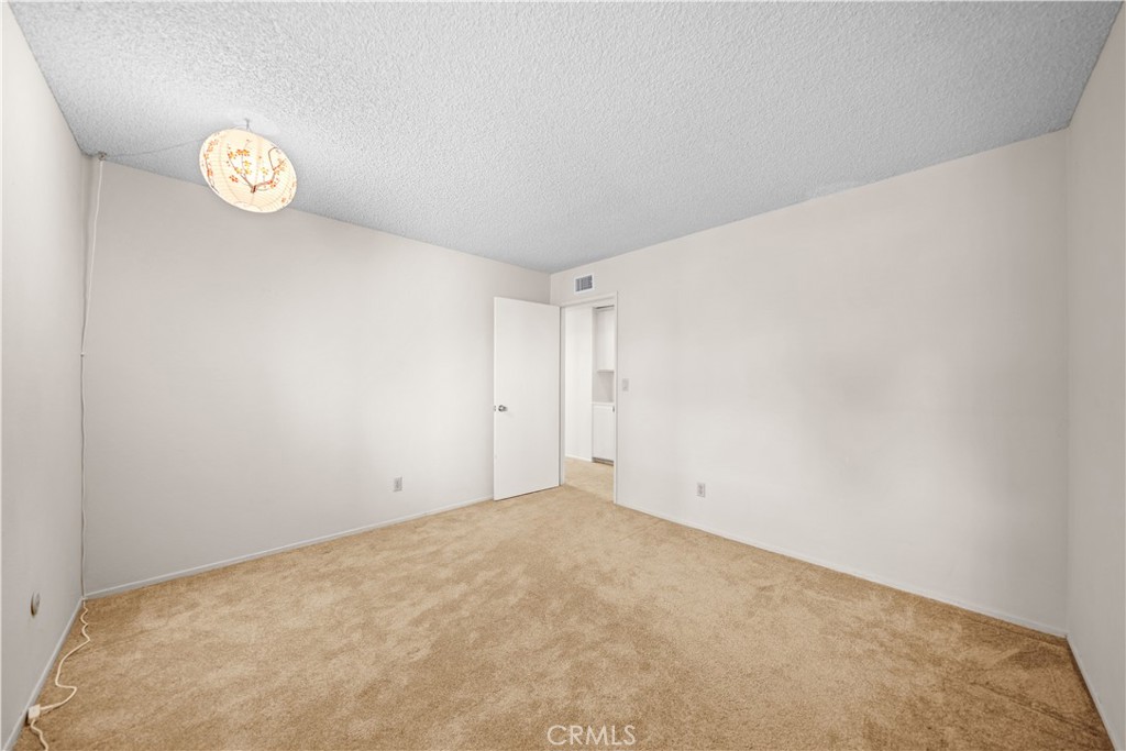 915 Kilmary Property Photo 27