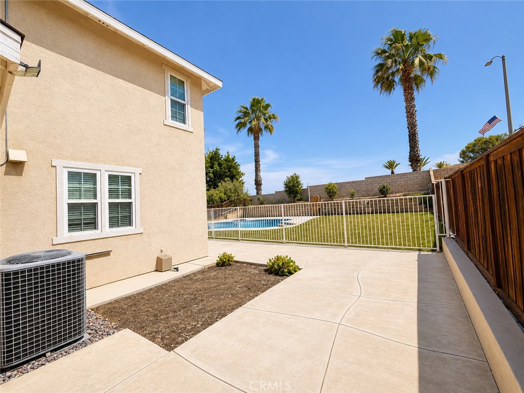 20329 Red Poppy Ln Property Photo 23