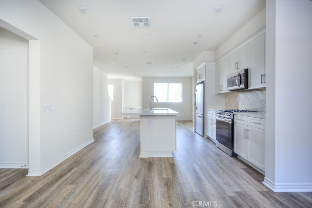 11454 Artesia Property Photo 12