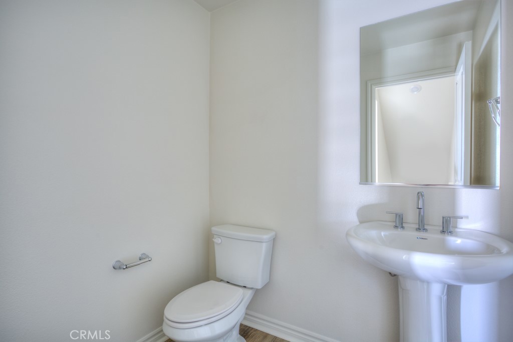11454 Artesia Property Photo 20