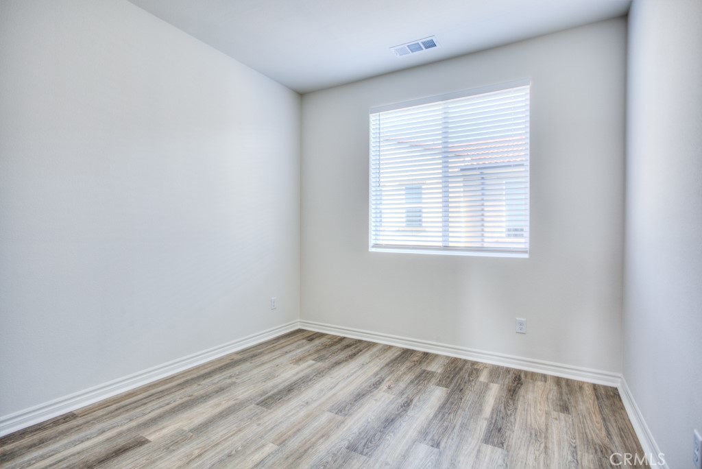 11454 Artesia Property Photo 31