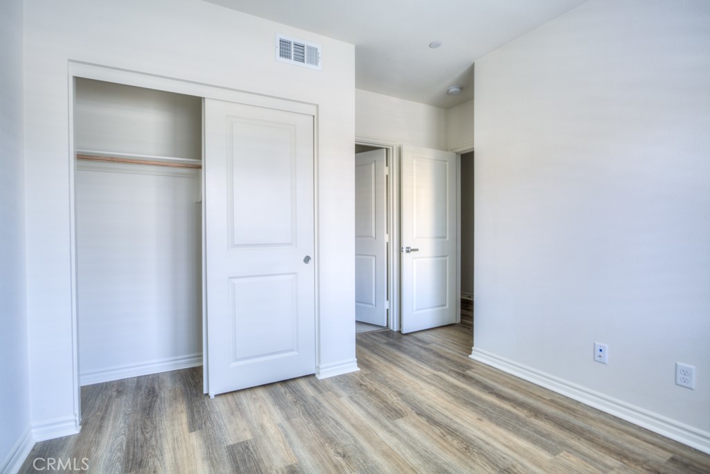 11454 Artesia Property Photo 32