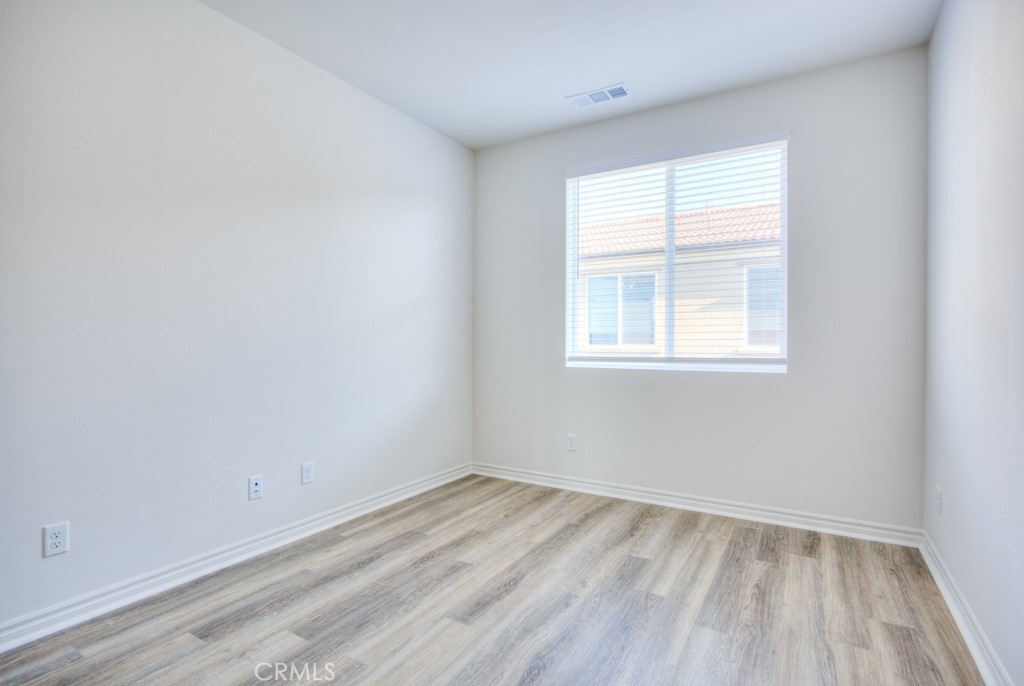 11454 Artesia Property Photo 34