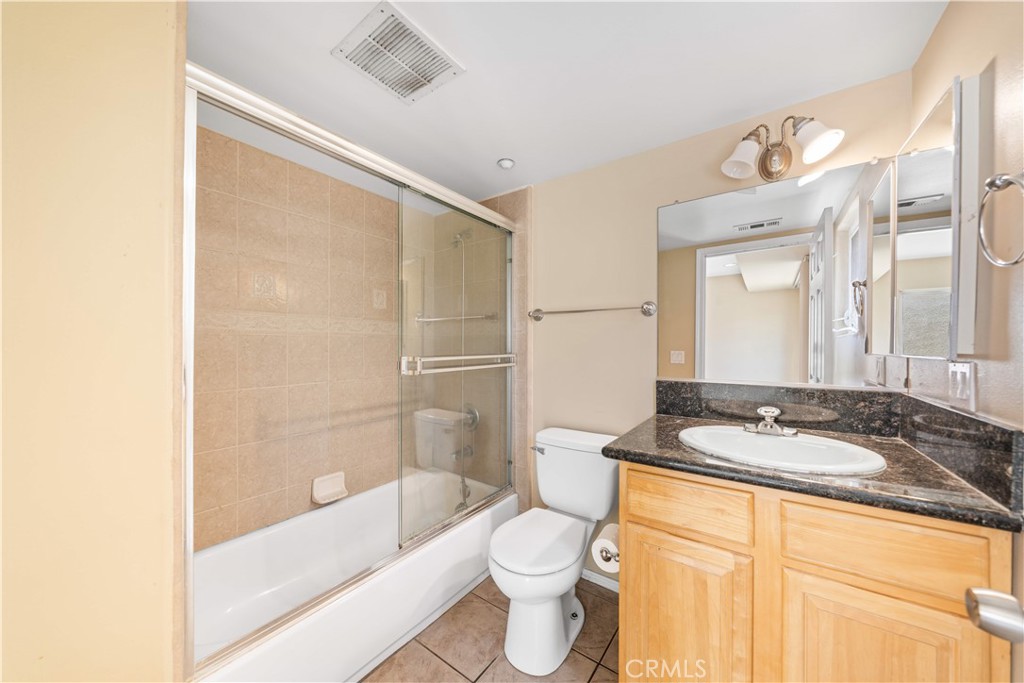 1008 S Marengo Avenue D Property Photo 29