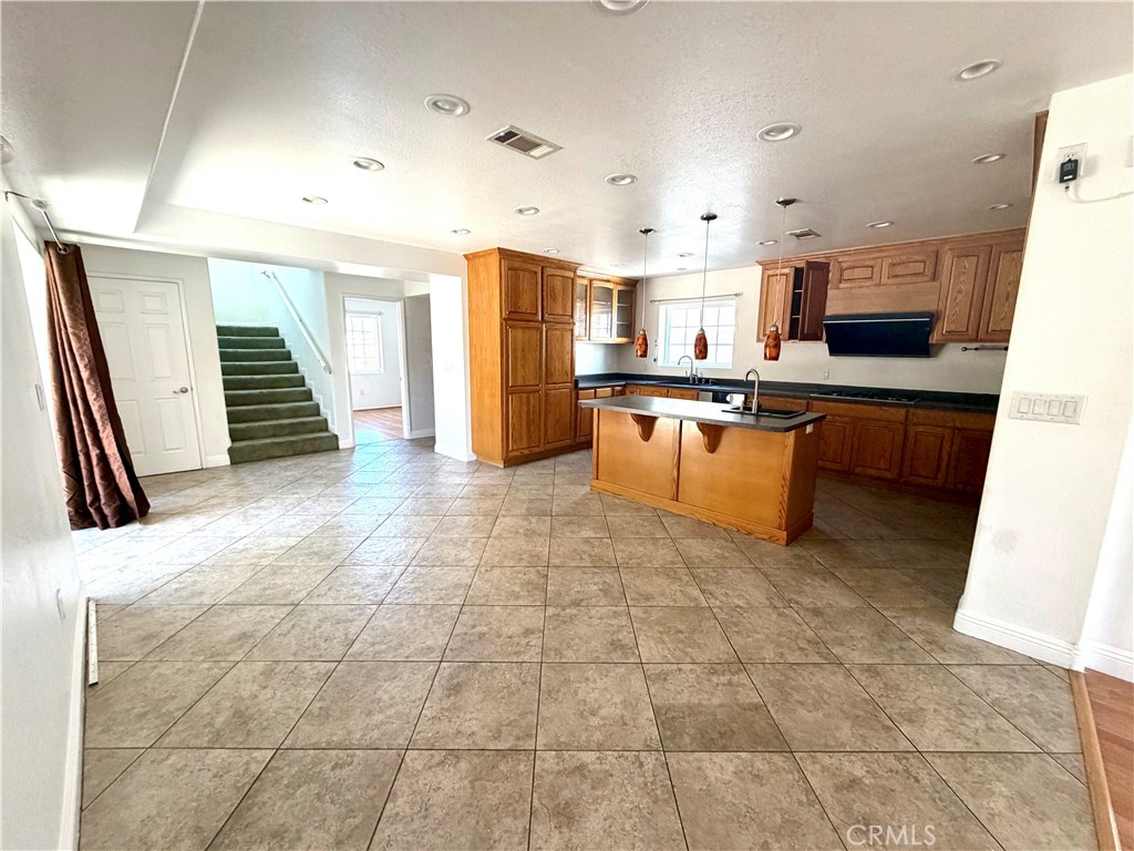 12286 Maxon Property Photo 8