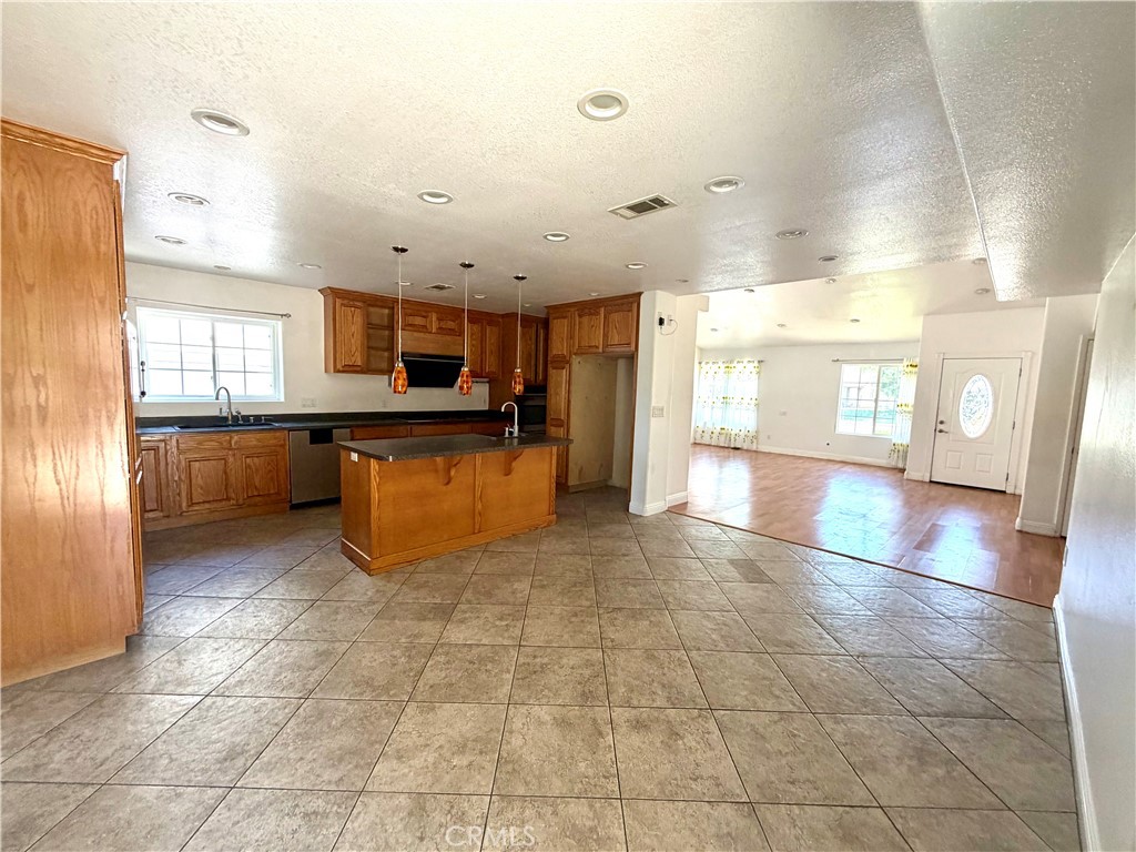 12286 Maxon Property Photo 9