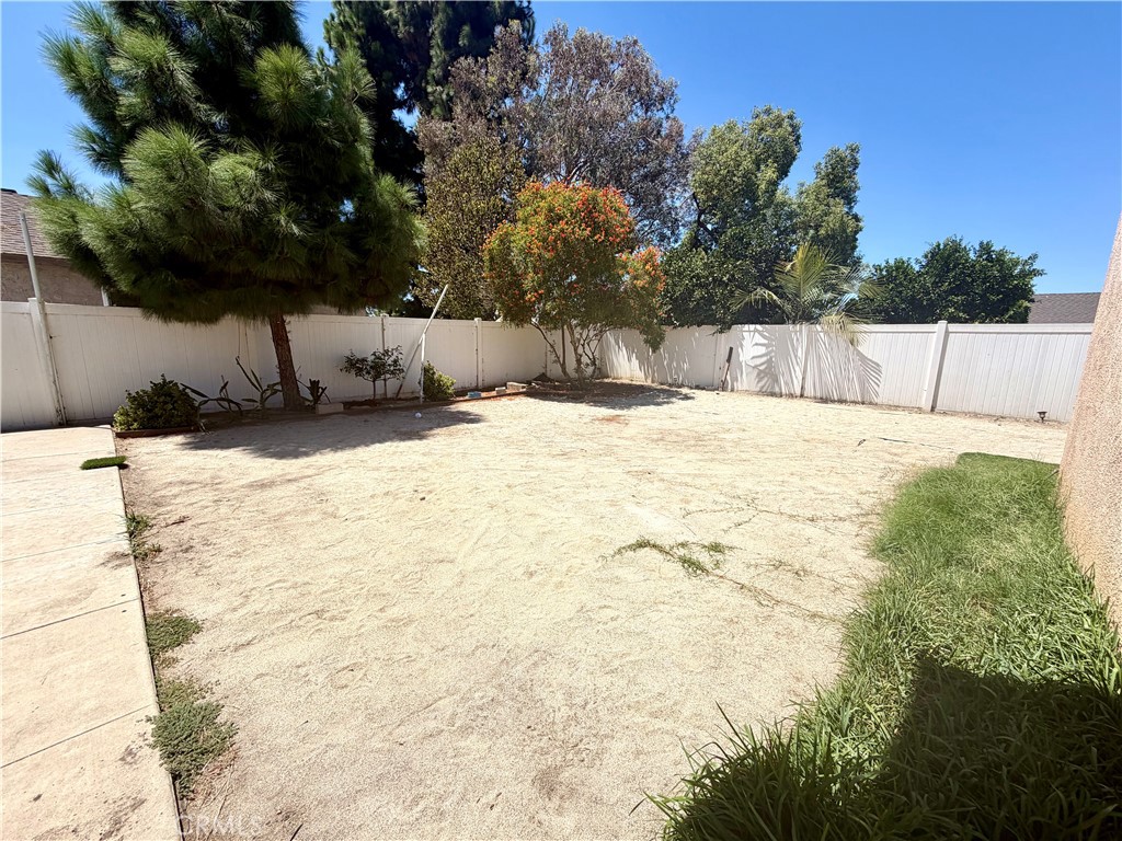 12286 Maxon Property Photo 25