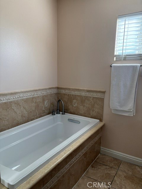 301 W Bencamp Street A Property Photo 17