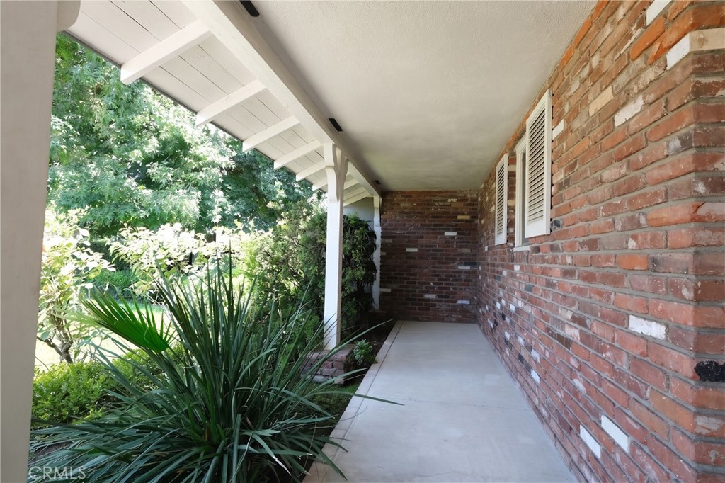 436 Stanford Property Photo 3