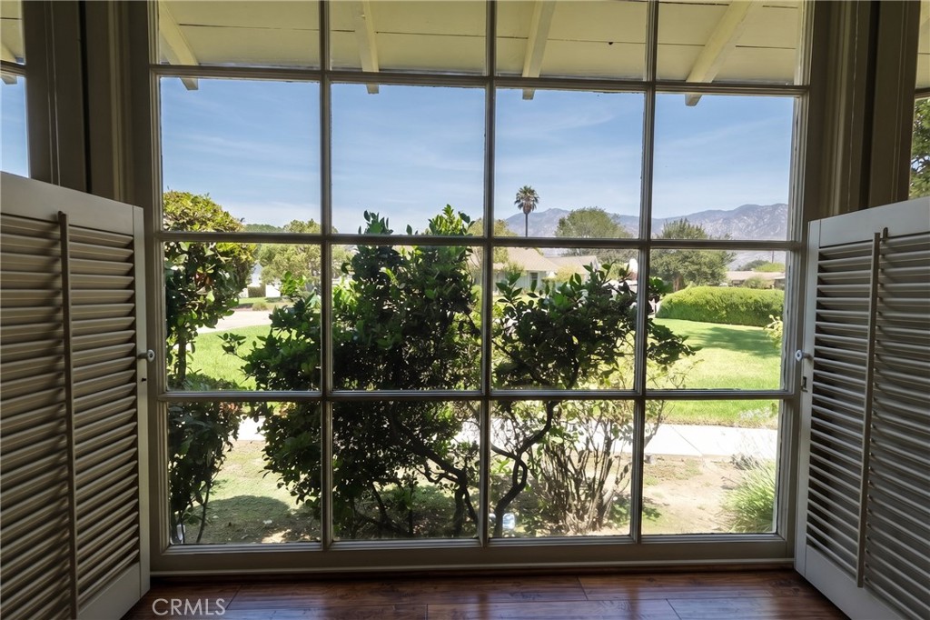 436 Stanford Property Photo 15