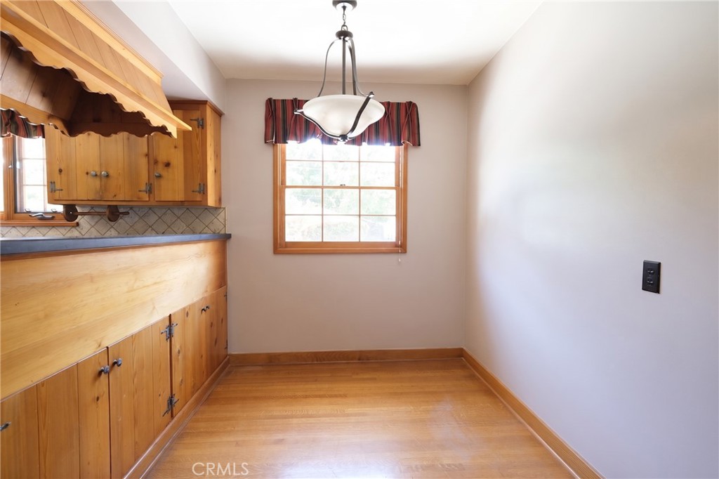 436 Stanford Property Photo 24
