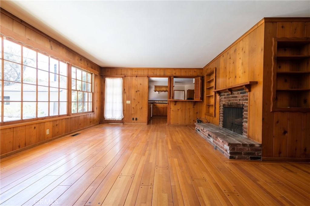 436 Stanford Property Photo 26