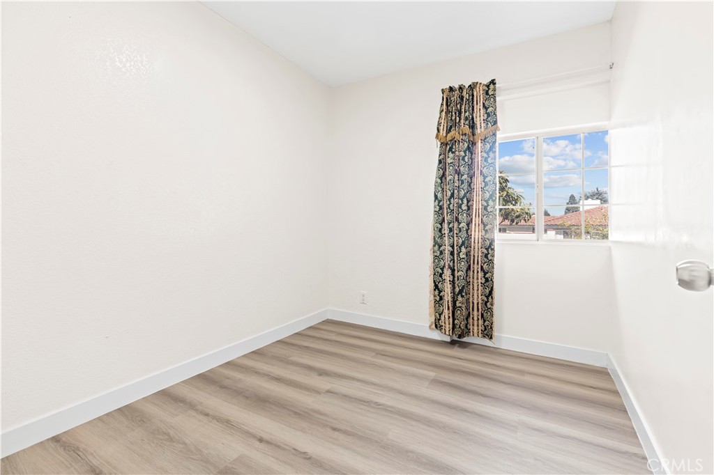 10123 Finch Ave Property Photo 15