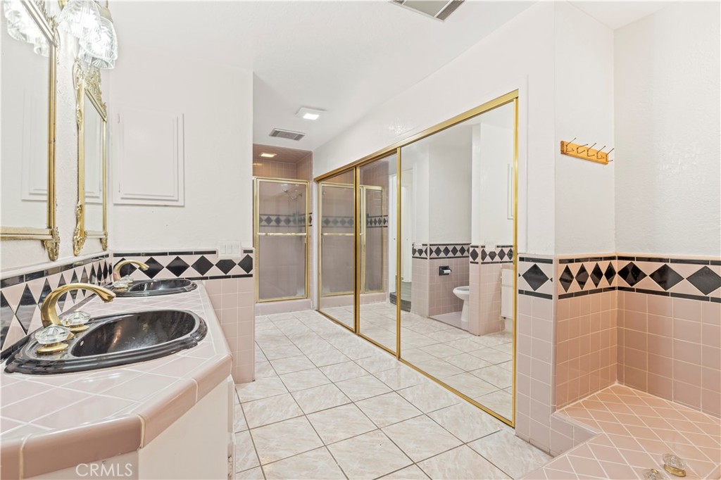 10123 Finch Ave Property Photo 19