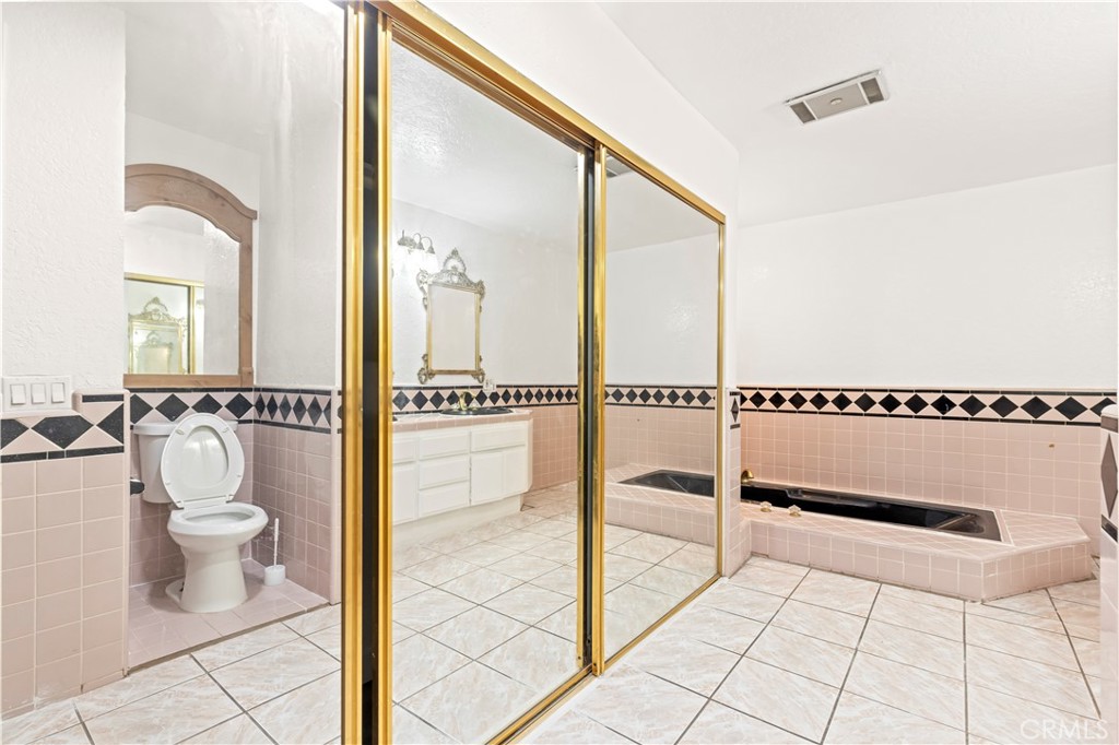 10123 Finch Ave Property Photo 20