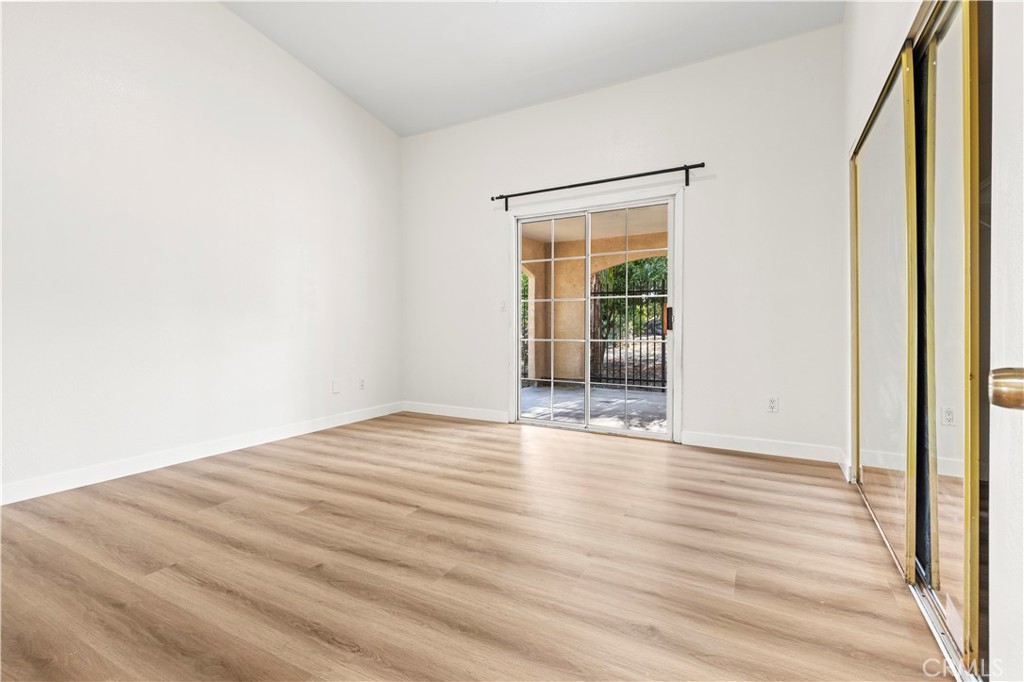 10123 Finch Ave Property Photo 25