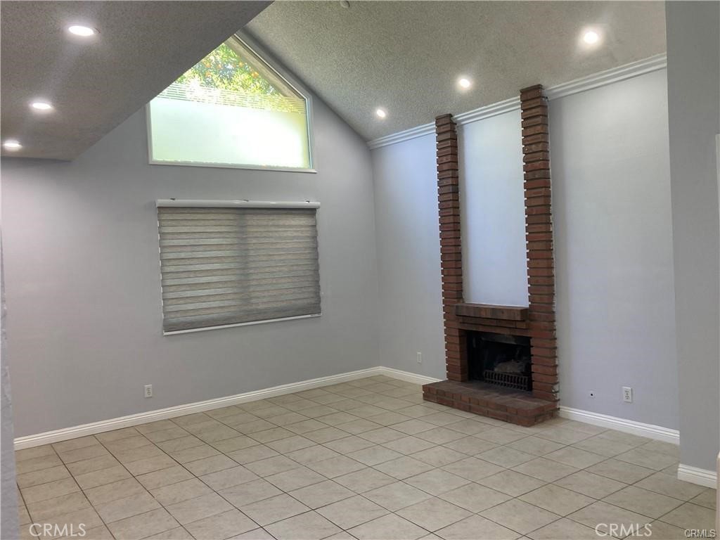 12122 Ferris Road 1 Property Photo 5