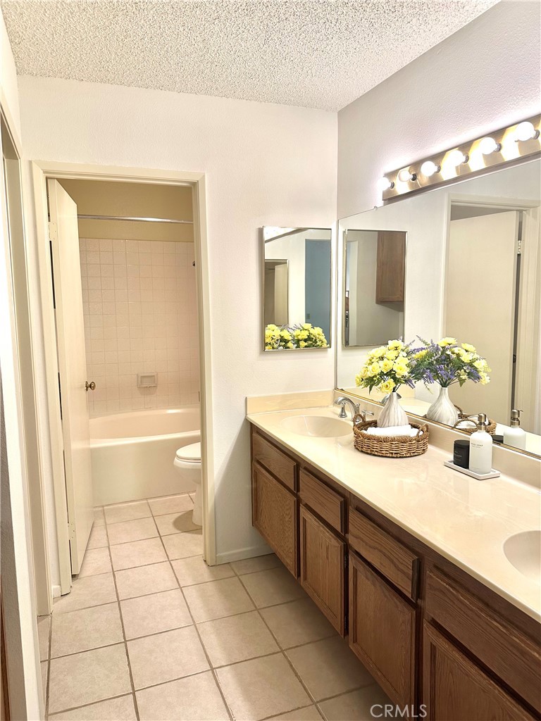 235 S Holliston 118 Property Photo 12