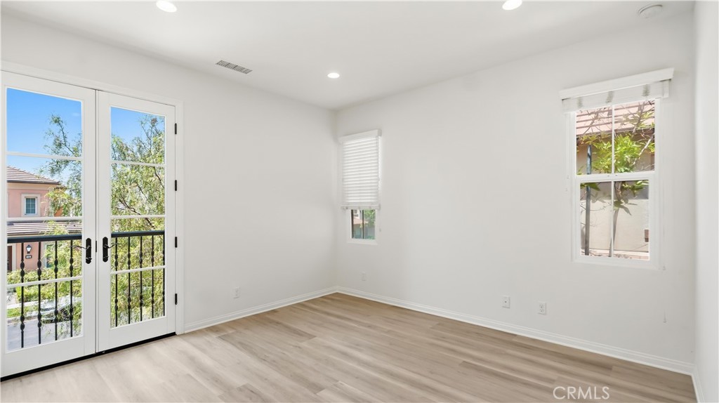 113 Chestnut Grove Property Photo 40