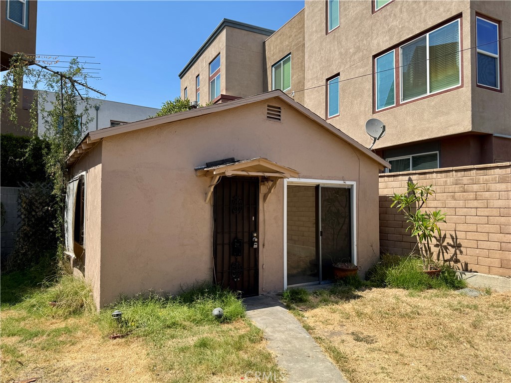 11427 Garvey Avenue D Property Photo 1
